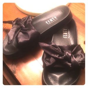 FENTY by Rihanna bow slides